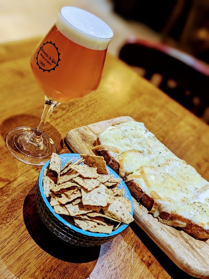Crackers à la drêche de la Brasserie de Mai, servis à l'apéro